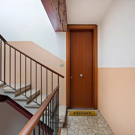 Appartement Wooden Loft Vicence